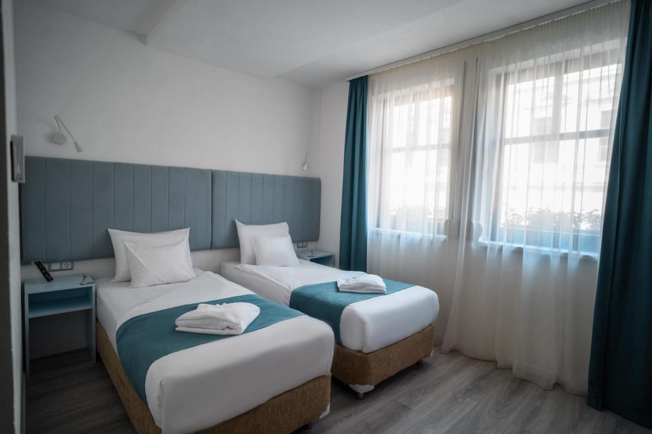 Hotel Civitas Sopron Luaran gambar