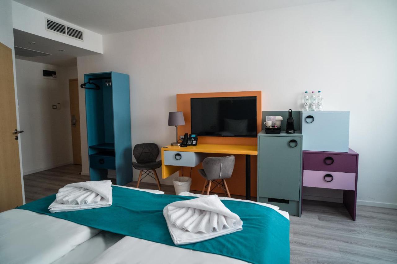 Hotel Civitas Sopron Luaran gambar